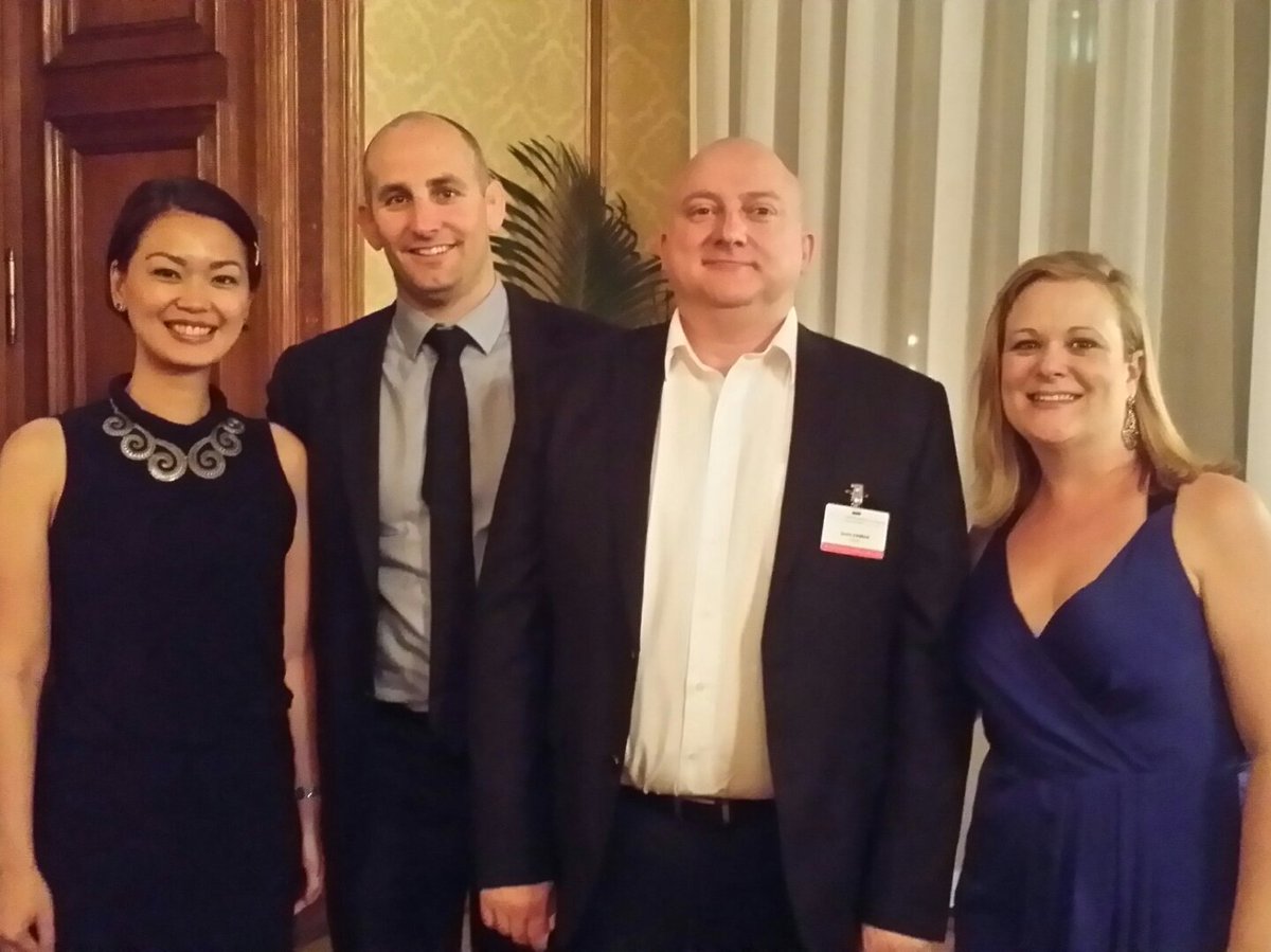 thehazyhaze's tweet photo. The @isentia team at the @_FIBEP Gala Dinner #WMIC15 @SAS_AU @thesaregreen @S_Kinman https://t.co/5L15lrzYFo