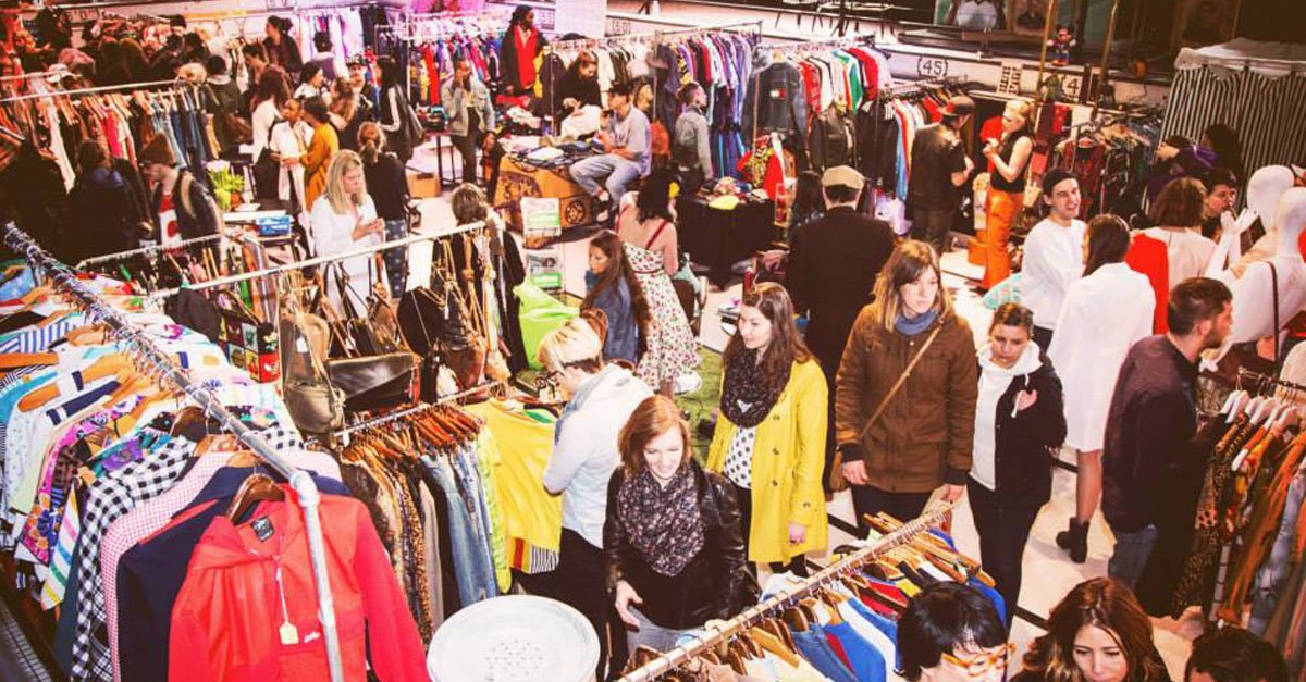 ElleQuebec's tweet photo. Où aller pour trouver des cadeaux de Noël uniques? À la grande vente @OldWIGVintage! https://t.co/sL0WdhR0um #oldwig https://t.co/lj7z0lmpjy