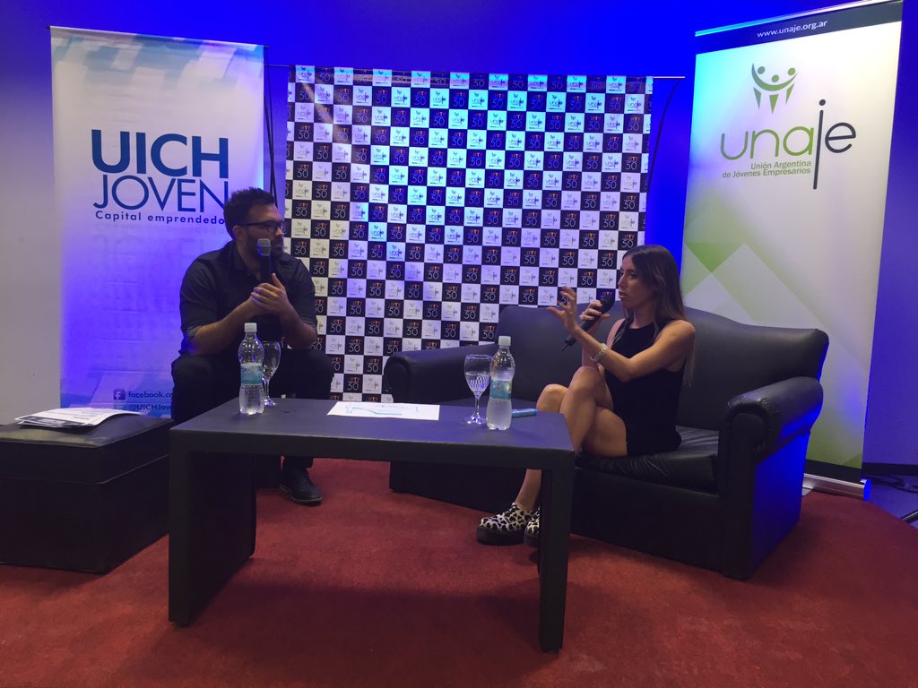 aeirigoyen's tweet photo. Excelente también @GATO_D entrevistando a @sofiasarkany en #Fifty50 en #Chaco https://t.co/OFRjjJaB3M