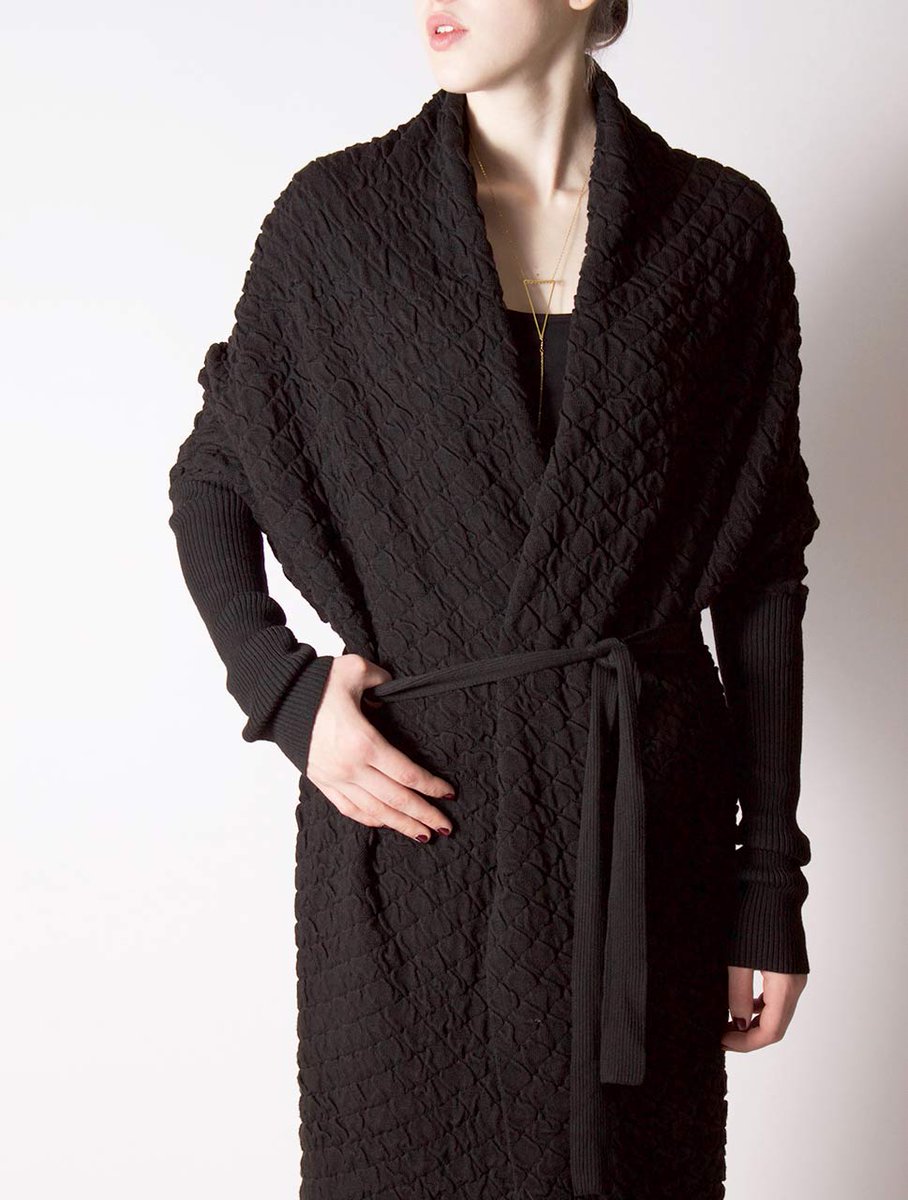 8telier's tweet photo. The Quilted Cardigan is now here in store, just in time for the chilly weather! #SeattleFashion #PacificPlace https://t.co/hmTLtvo8bn