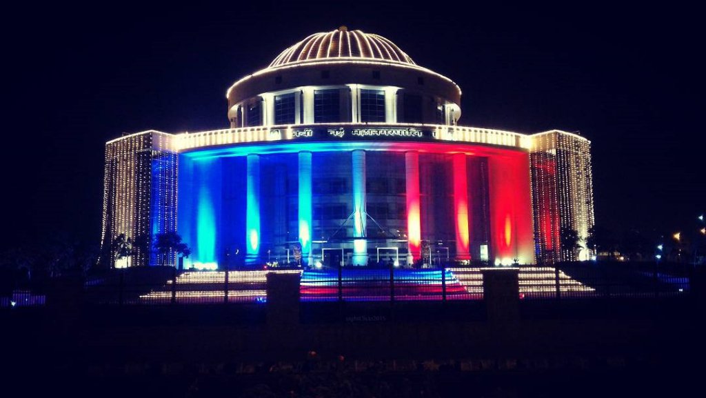 sufyaan95's tweet photo. Navi Mumbai Municipal Corporation stands with Paris.
#nmmc #parisattack #expectAnonymous #ISISwillpay https://t.co/ci5Imdw8SS