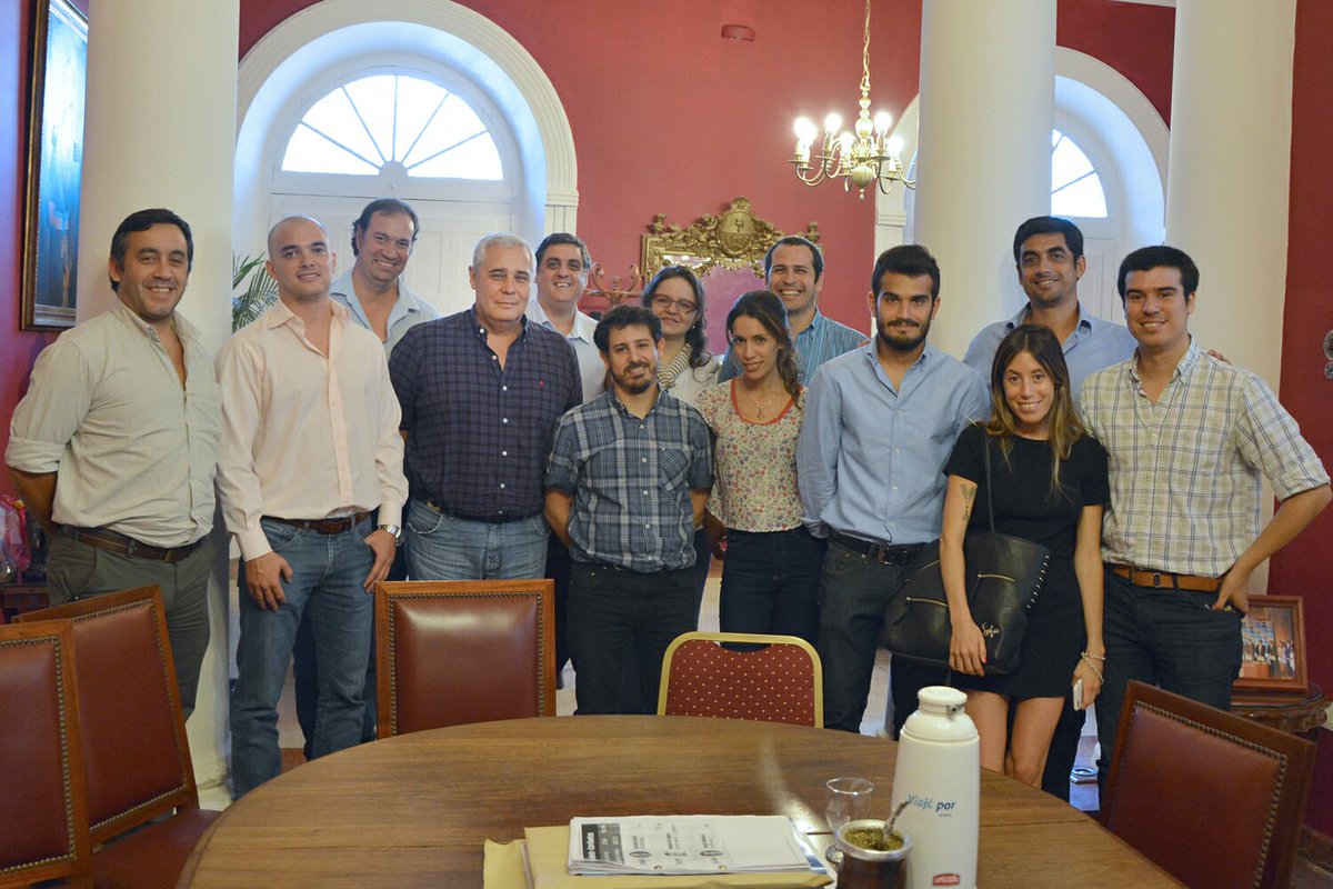 DesarrollarNEA's tweet photo. Junto a @FabianRios2013 recibimos a @UNAJE y @UnajeNEA remarcamos la importancia de la articulación público-privada https://t.co/kdH0OEjDYx