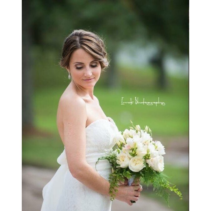BFbyErin's tweet photo. Another beautiful Bride   #beautifulfacesbyerin #janeiredale #sigmapro #jaxcreative #proMUA @IRROKPHOTO #erin&amp;lauren https://t.co/eFqva9M6zh