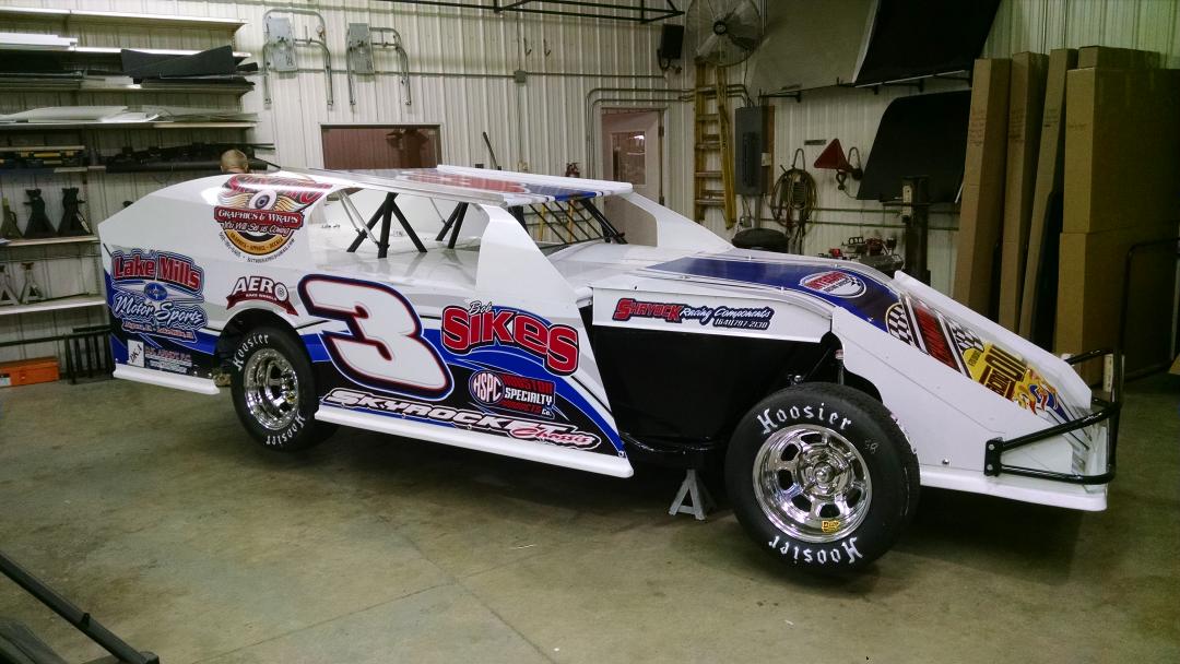 skychassis's tweet photo. Stop by the Champion Racing Oil booth at the Heartland Auto Racing show and check out the 2016 Skyrocket. https://t.co/aW0gGmorzD