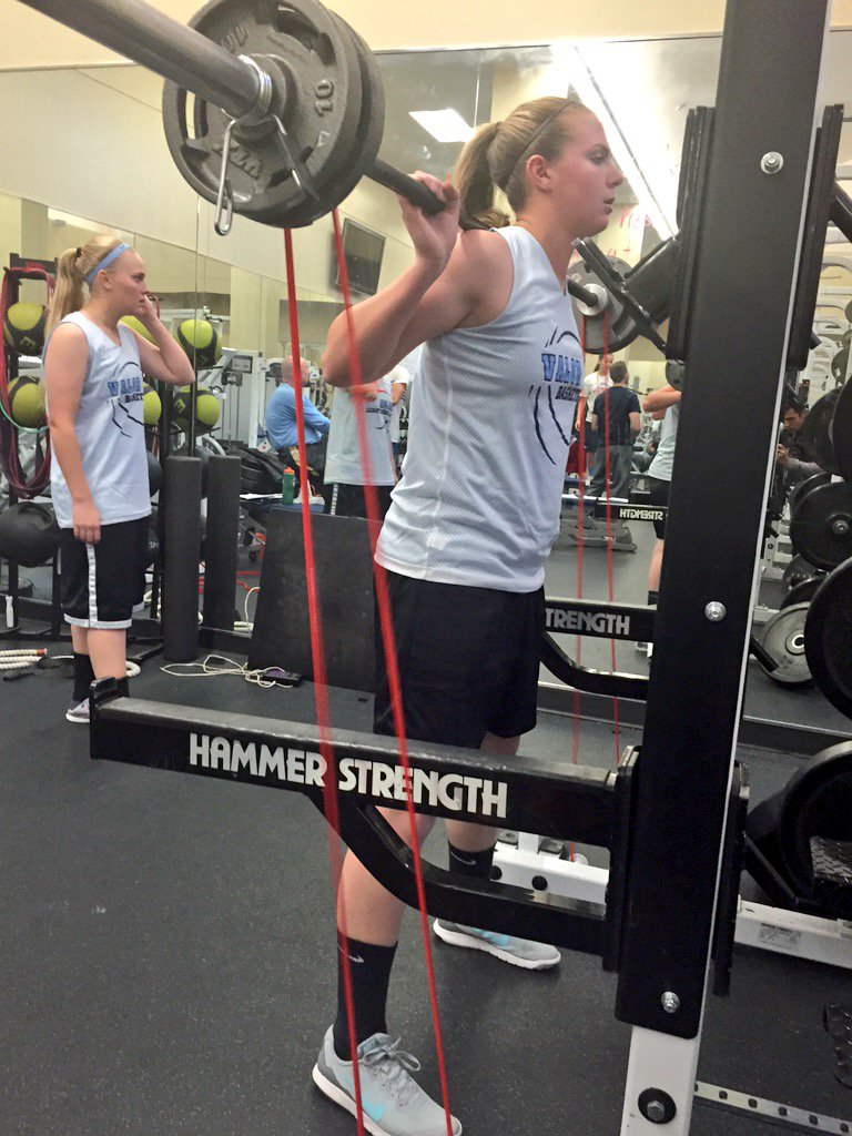 vchsperformance's tweet image. New training module for our basketball team. #triphasic #trainsmart #glory2one