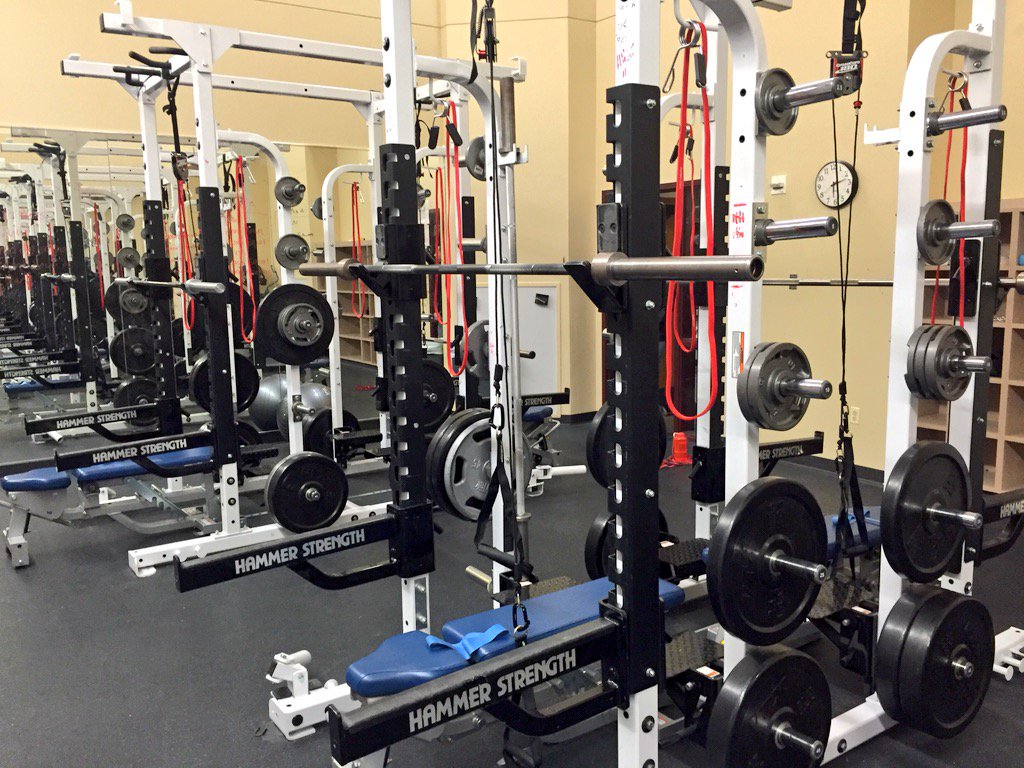 vchsperformance's tweet image. New training module for our basketball team. #triphasic #trainsmart #glory2one