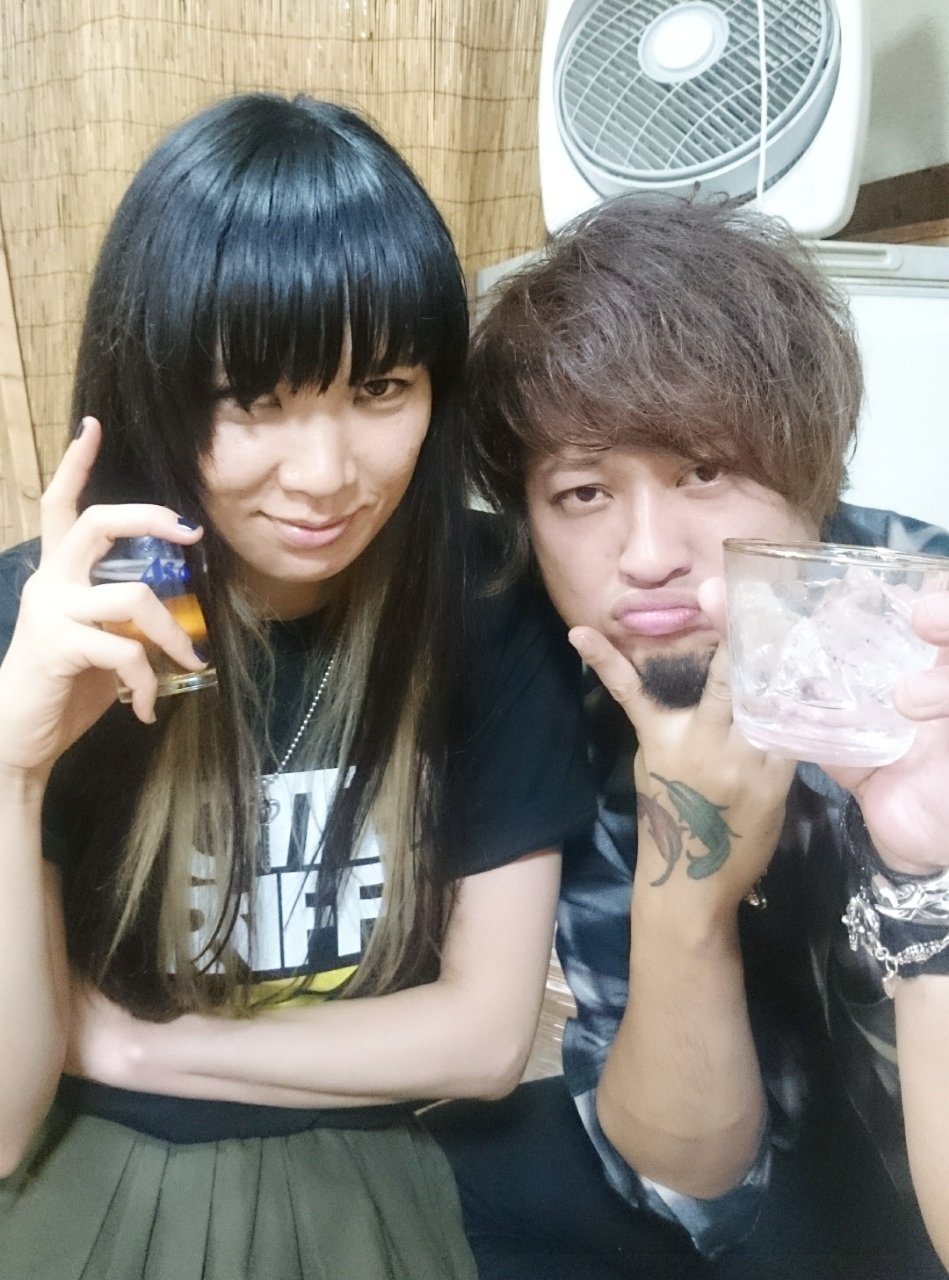 Hisayo おはよござます 昨夜の宮崎もアツかったー Rottengraffty Labret 濃厚な2日間をありがとう ロットンベースのゆういちくんと かれこれ13 4年前からのお知り合いです 打ち上げでベースの話ってしないもんですなー Hisayo おはよござます 昨夜の宮崎もアツかったー Rottengraffty Labret 濃厚な2日間をありがとう ロットンベースのゆういちくんと かれこれ13 4年前からのお知り合いです 打ち上げでベースの話ってしないもんですなー