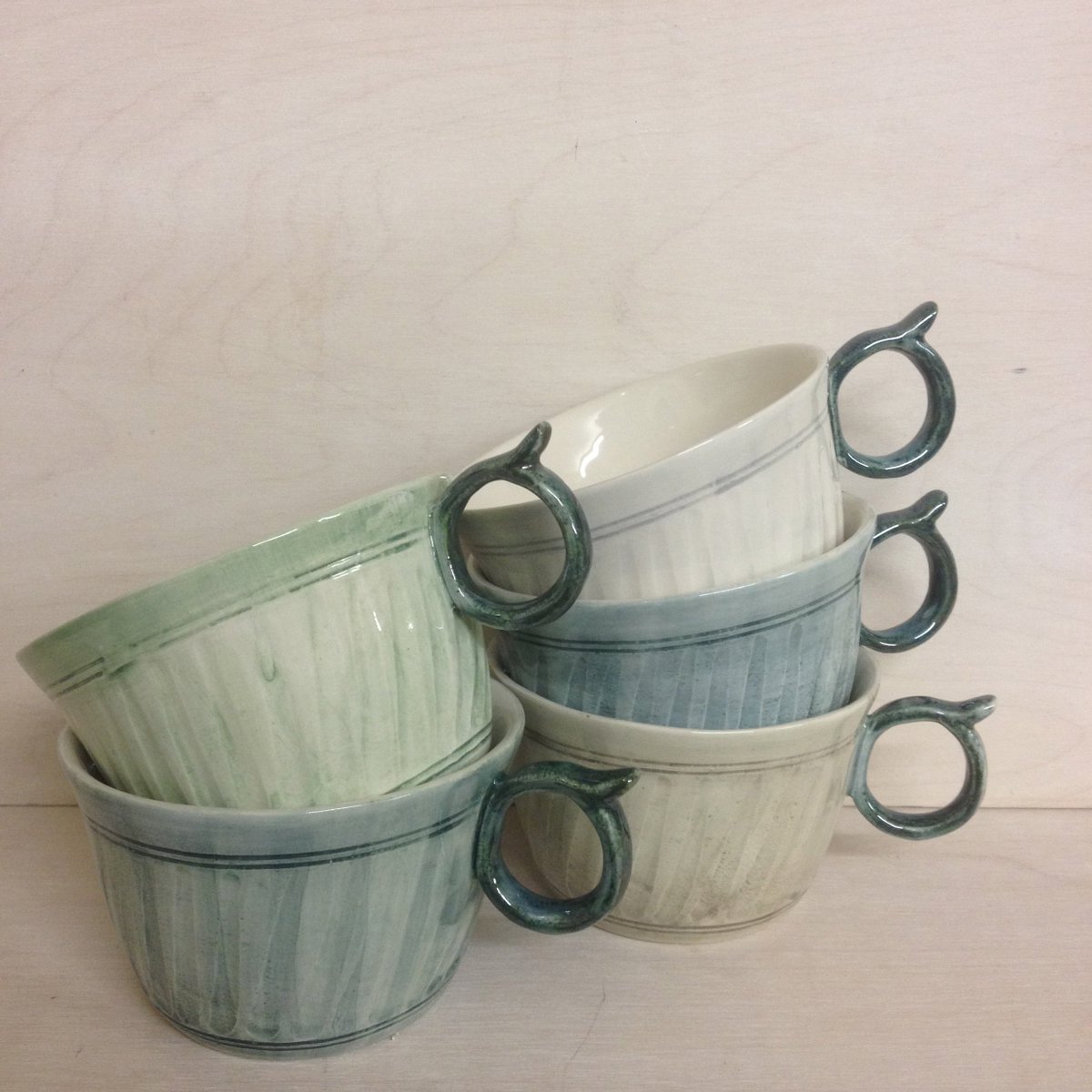 MirandaBerrow1's tweet photo. Fresh out the kiln Wintery Warmers.. first of more to come
available at https://t.co/tkV3w2rfJJ, what do you think? https://t.co/aKr54pmVR7