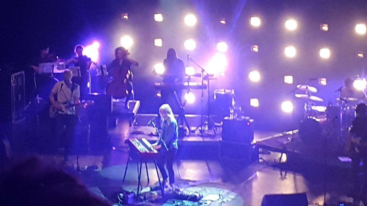 fmtango's tweet image. Gr8 bands with Lucy