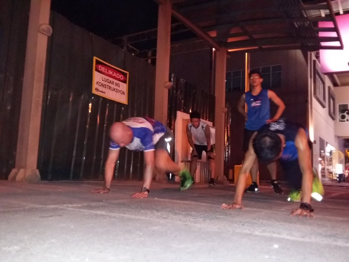 TeamQBERC's tweet photo. WGR Session with @jawsjb 💪👊 111815

#Circuit #Speed #Running
#QBERC https://t.co/qPO9G9wRbq