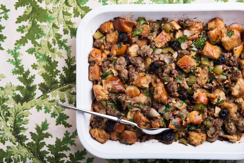 epicurious's tweet photo. Thanksgiving FAQ #50 Can I *please* get a new stuffing recipe? https://t.co/GUagO58KkR #TFAQ https://t.co/qIvoBdBZlZ