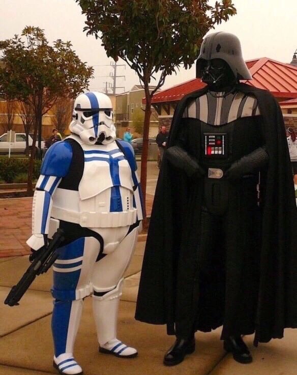 Starwarsmemex's tweet photo. Yo en diciembre, yo entrando a tu corazón. https://t.co/8dVC4qOvwF