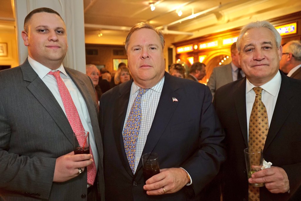laneoffice's tweet photo. We are #MBNstrong in honor of @hlzimmerman at the New York Society of Architects dinner. #CRE @marcshapses https://t.co/lZL9ZEtNNk