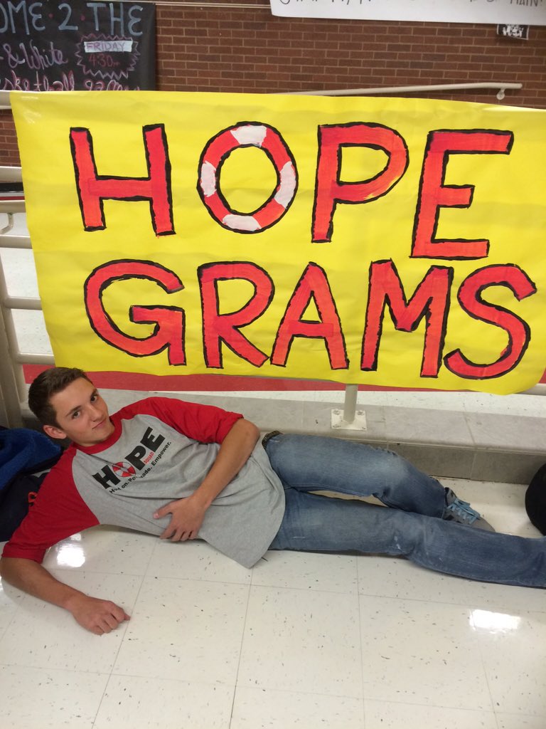 AF_HopeSquad's tweet image. Hope grams went AMAZING today!! Thank you all that wrote one!!! 💁🏼