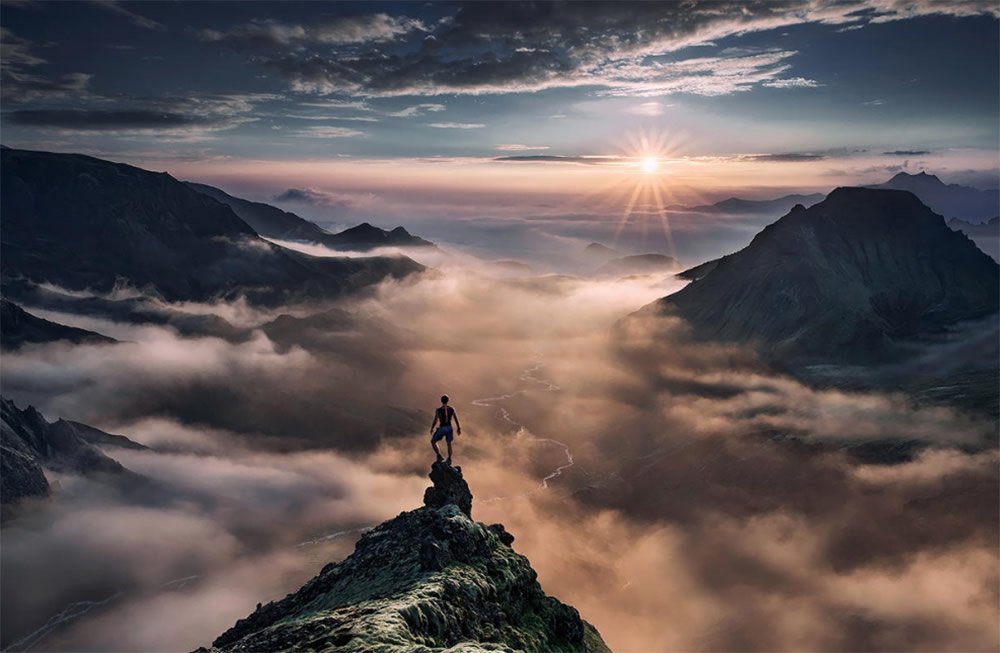 ShawnHaruki's tweet photo. If you want to be at the top, you muat visualize it, and nothing else should matter. https://t.co/t7w23RhG66