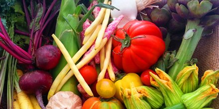 tandfallstates1's tweet photo. A trade fair at Novartis with Outback Pride and
T&F All States fruit and vegetables
#outbackpride #tandfallstates https://t.co/GVQoT4JDT1