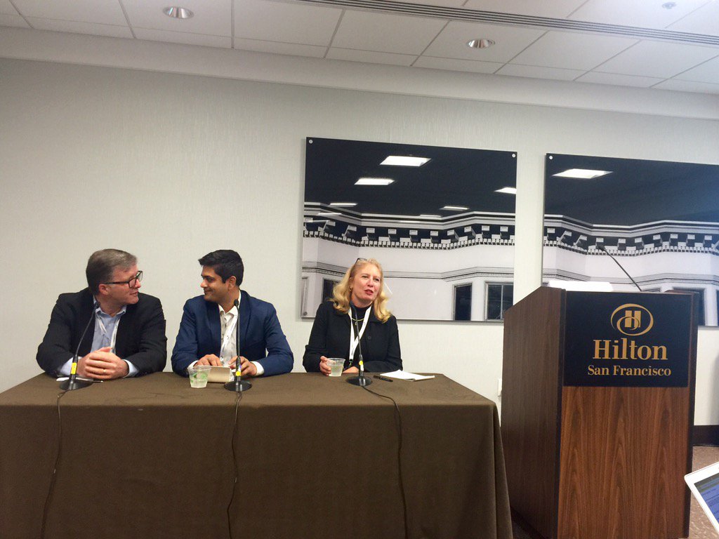 avharsh's tweet photo. Insightful panel @HelenaStarc @manishharsh Using #opensource to drive business value at #osAccelerate15 #Drupal8 https://t.co/EvfVggV8TF
