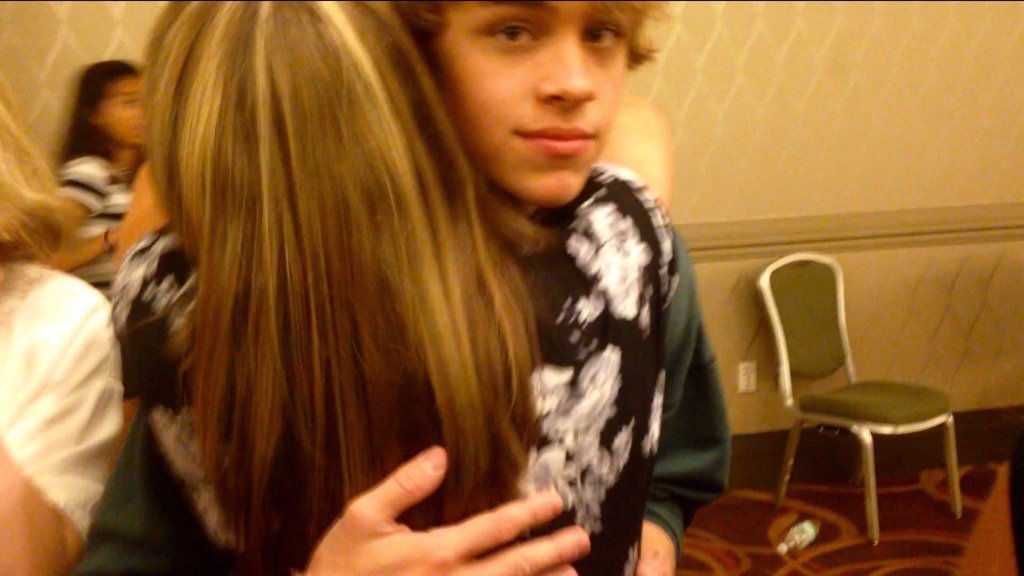 stutteringjvck's tweet photo. Throwback to when Christian left meπβπΌ #ppboston https://t.co/5udCPDM1EE