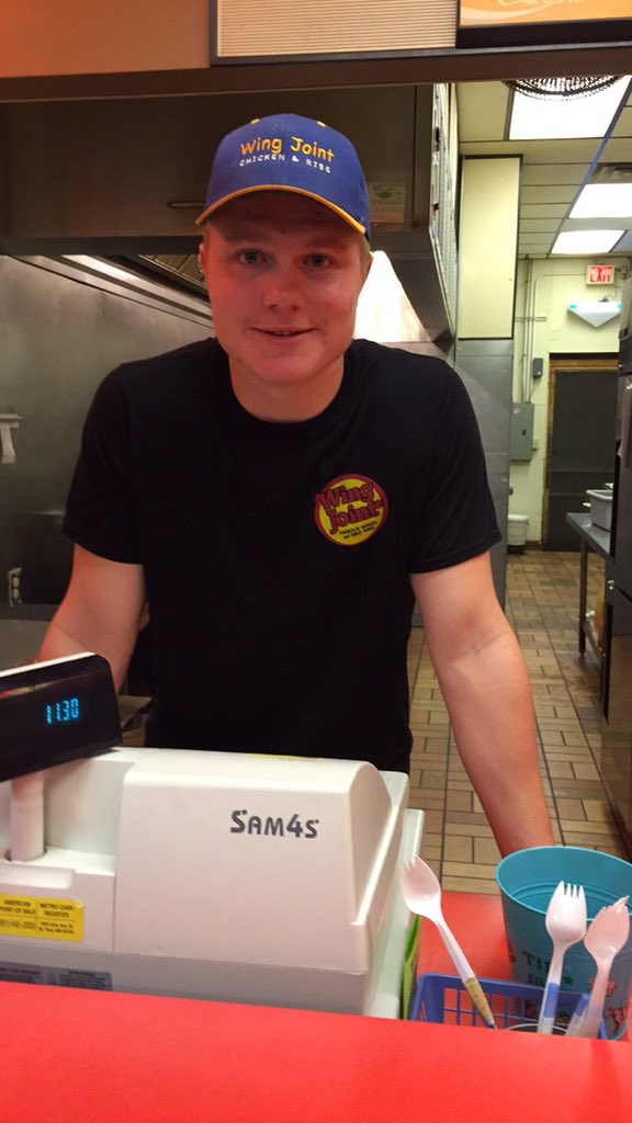 Ridge_Gerads1's tweet photo. Not all heroes wear capes #wingjoint https://t.co/kN9prclKF9