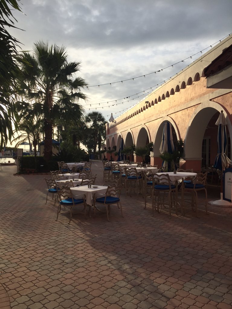 ashleeerlinger's tweet photo. Loving this view #doncesar #SSDEvents #destinationweddingplanner #blessedwiththebest https://t.co/aQpFeJqDrq