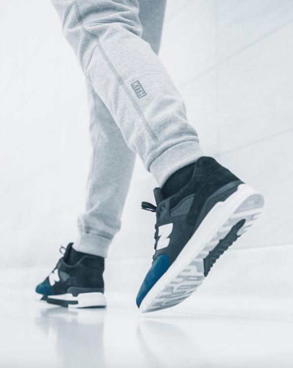 Creperoom's tweet photo. KITH X NB https://t.co/hZYDRMzxXW