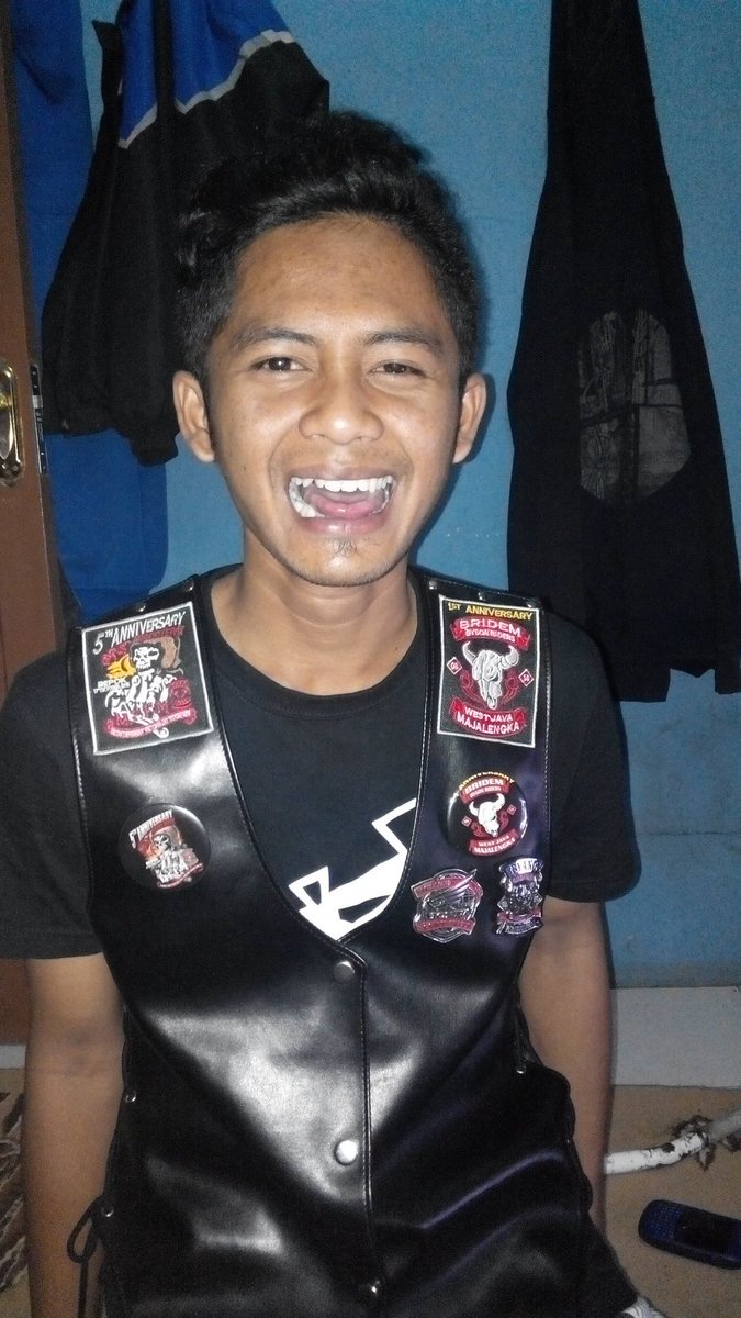 Salah satu member kami #006 yg kocak dan alay hahahha