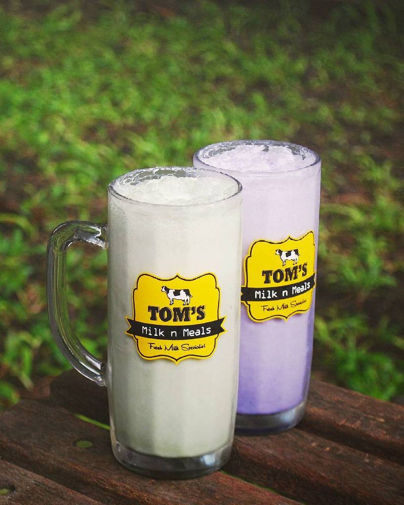 Milk for Best People

Taro 12rb
Green Tea 12rb

#BestPeople ift.tt/1kGs6iF