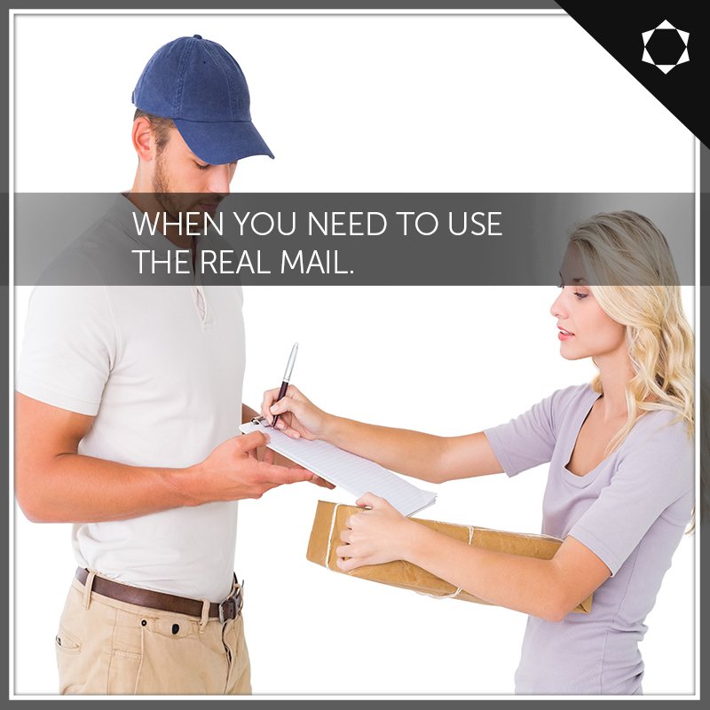 HubSolitaire's tweet photo. Courier facilities for your convenience. Close at hand, available just when you need them. https://t.co/CDj6La36zK