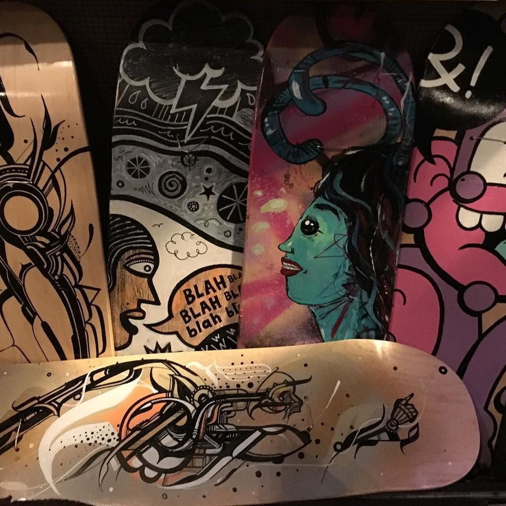 filipinokitchen's tweet photo. Fresh #skateboard art from @locallective @saucedmarket #kickpush https://t.co/ZzTYGi9QYl https://t.co/VWOoqqA8xs