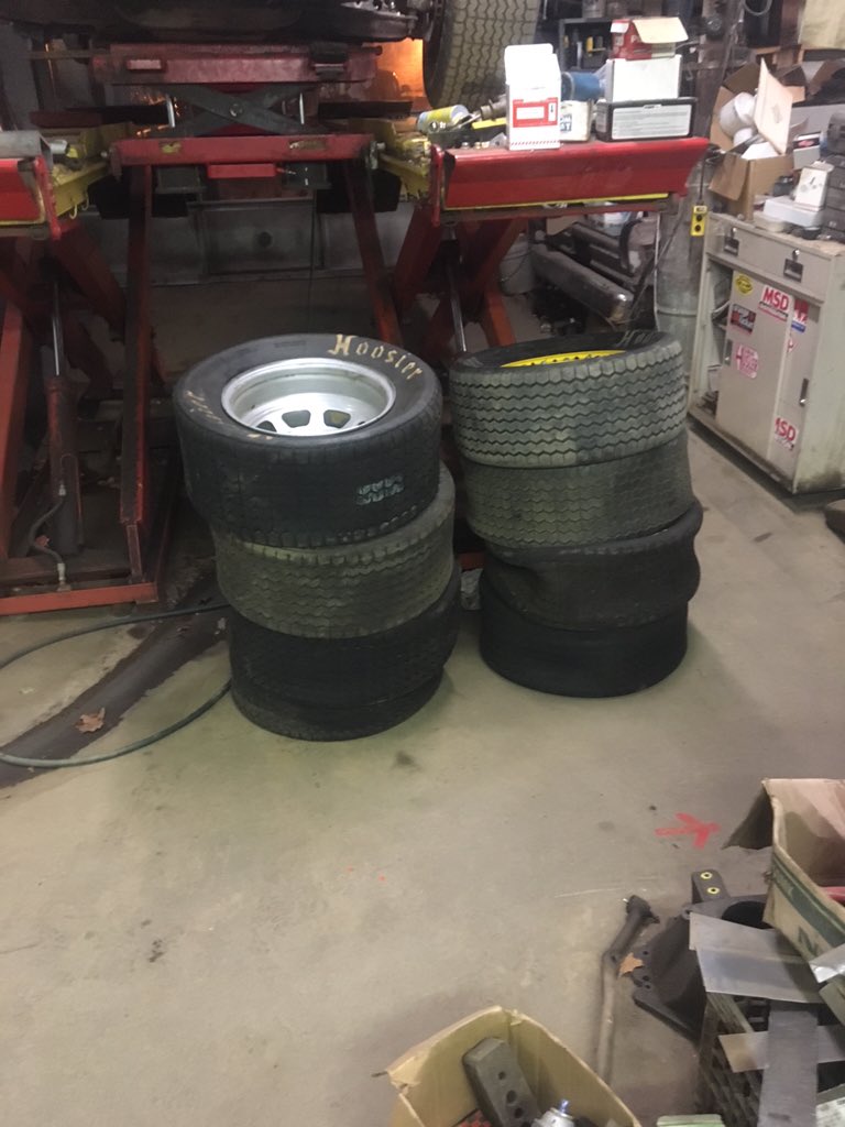 One last try for the yr. #harvest50 #skyline speedway.