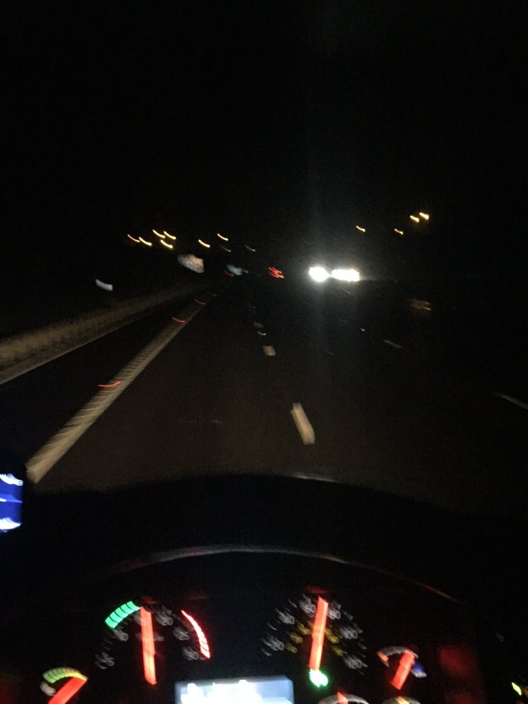 big4bob's tweet photo. Early morning trucking #EarlyBird https://t.co/GHZPoZQd2v