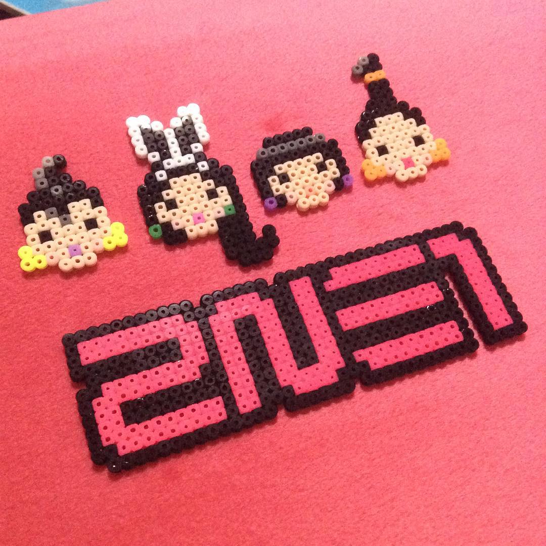 Amazing #2NE1 fanarts made from perler beads 💕 Art by i.instagram.com/reeyieng/