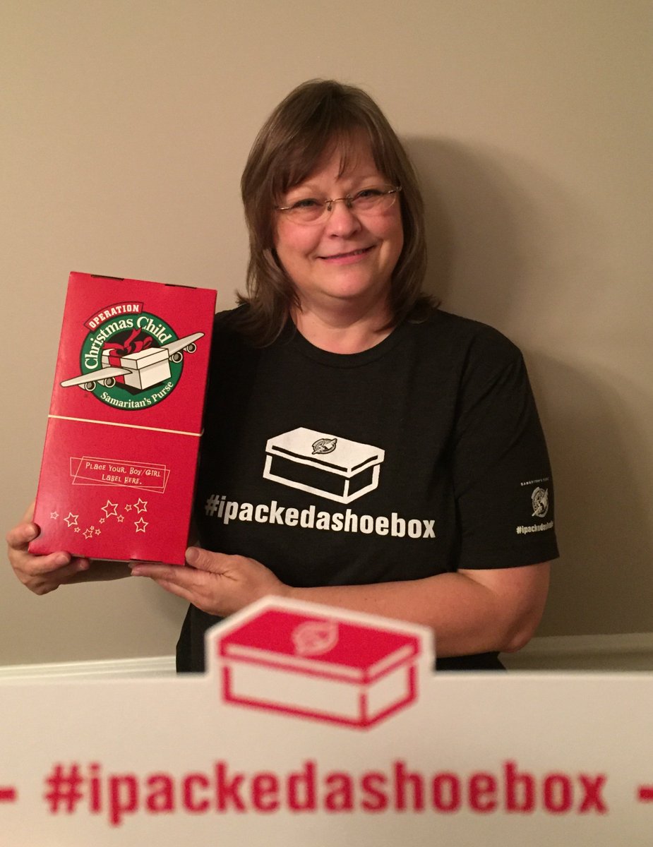 DianeConn's tweet photo. #ipackedashoebox  Love the ministry of Operation Christmas Child. https://t.co/gXm6tKc3pi