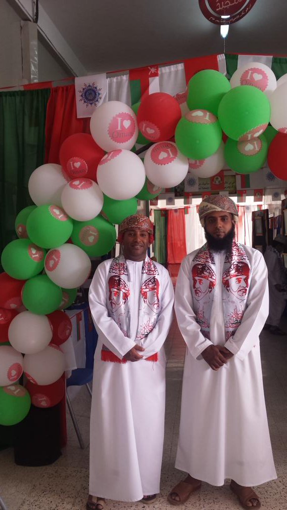 صورة وطنية من احتفالية مدرسة عبدالله بن رواحة بمعية الزميل المبدع محمد الرواحي