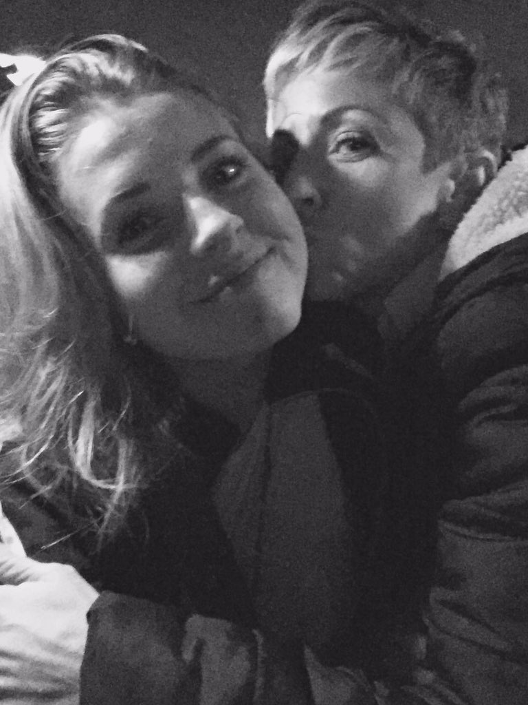 JbJeni's tweet photo. So fun hanging out with this cute girl!
#loveher❤️ https://t.co/0MTjeAnsVl