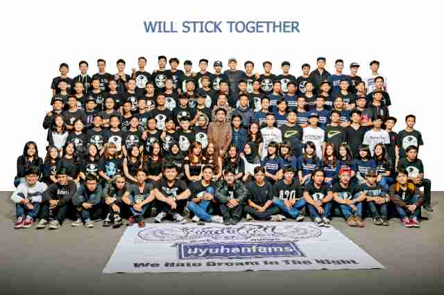 Will stick together #onefamily #MT00