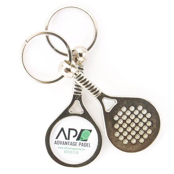 Padel_ig's tweet photo. El llavero que todo amante del padel debería tener. Personaliza el tuyo! #llavero #padel #customoon #llaveropadel #… https://t.co/I5qEFOGDR6