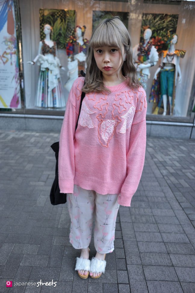 All pink and girly in #Tokyo!
See all photos at japanesestreets.com/photoblog/3236…
#Harajuku #BUNKA2015