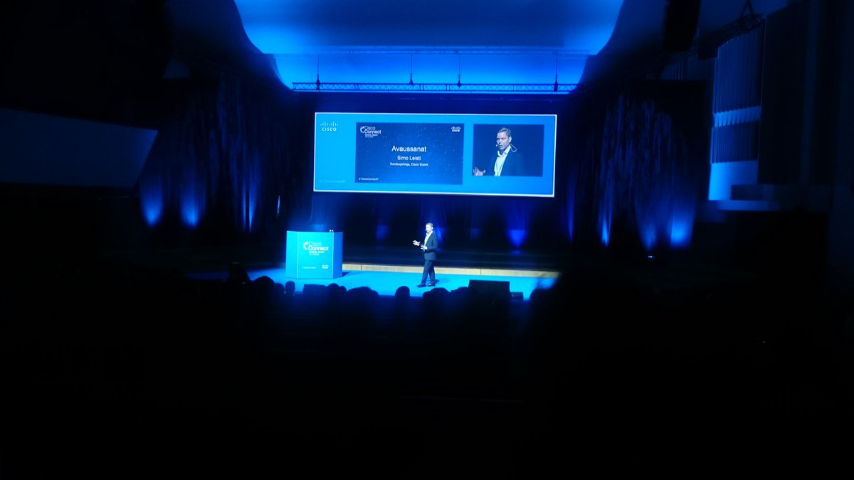 rikuhe's tweet image. And we have started #CiscoConnectFI @SimoLeisti