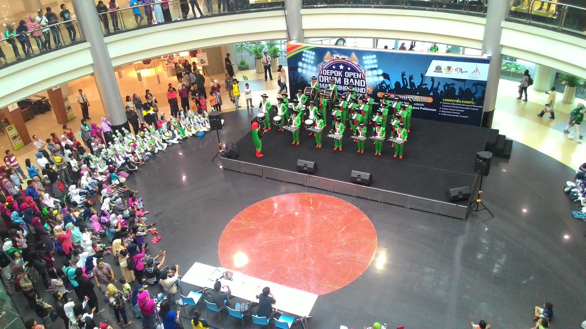 ExploreDepok's tweet photo. Hari ini sdg berlangsung DEPOK OPEN DRUM BAND MARCHING BAND CHAMPIONSHIP di @MARGOCITY cc @pemkotdepok  @ZonaDepok https://t.co/k21vWNyCSR