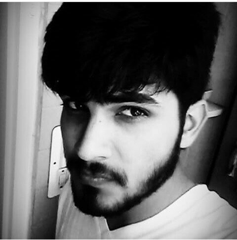 vyaskanishk's tweet photo. @Flipkart  #MenOnFlipkart  no shave november...entry 2 https://t.co/7wKqf5kmFc