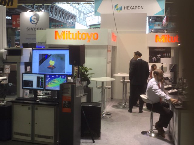 MachineryMktmag's tweet photo. Just returned from @MidestParis Busy show and lots to see! #mfg @faroeurope @MitutoyoAmerica @HexagonMI #midest2015 https://t.co/mWKugNd1j5