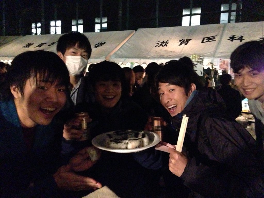 NF_S5_2014's tweet photo. ベンゼンお茶漬け第5号🍙🍙🍙🍙🍙
毎度ありです！
あなたもベンゼンと記念撮影しませんか？？？ https://t.co/dsiJqHalkD