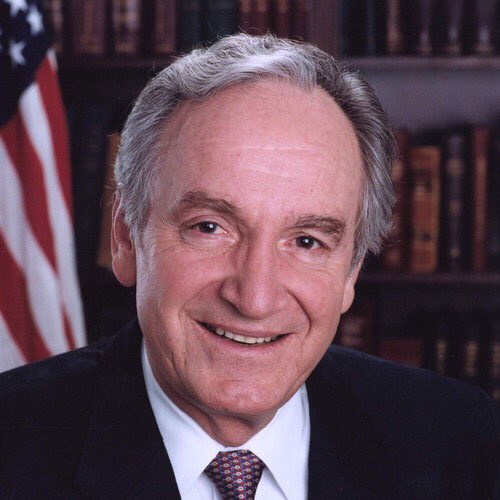 Happy 76th birthday to former senator and great chiropractic champion Tom Harkin! 