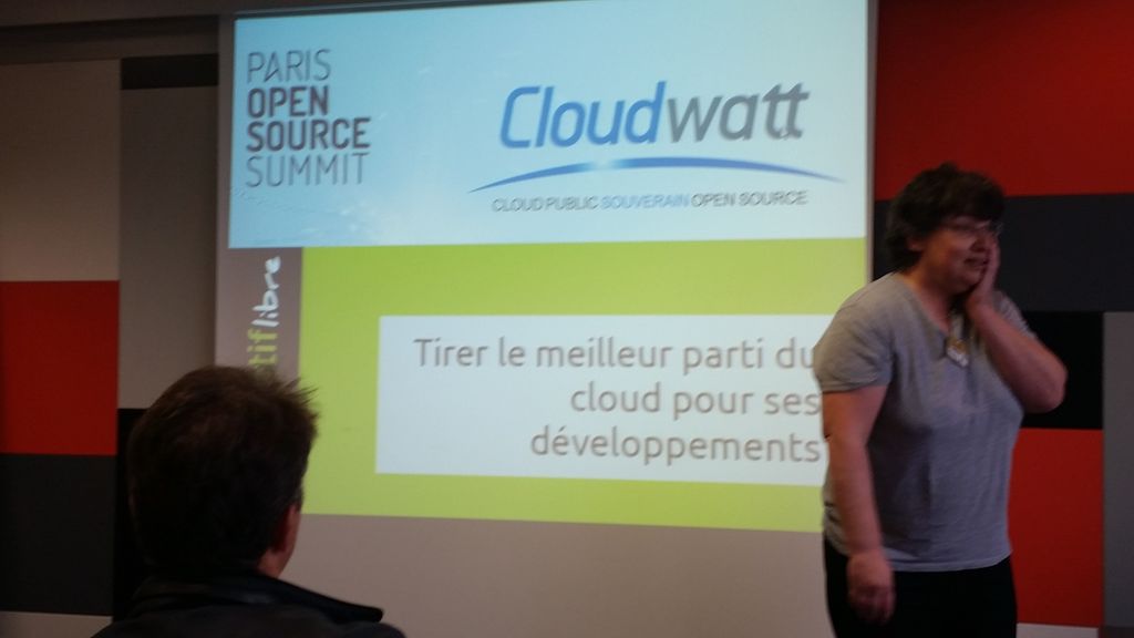 aurelienmaury's tweet image. &quot;OMG ça va commencer !&quot; #OSSPARIS15  cc @flotweet5 @Cloudwatt