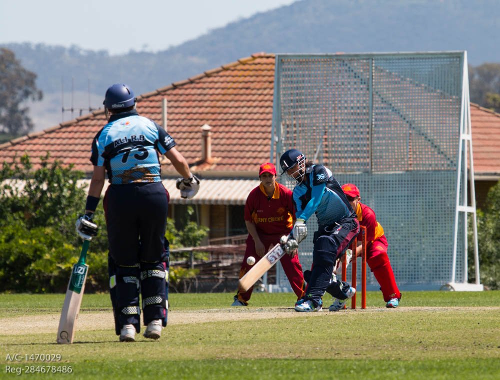 RAFLadiesCC's tweet photo. Action from a hard few days at the crease for @RAFLadiesCC #IDCC15. @LadiesCricket @NATSPressOffice @rafcharitable https://t.co/1bj4QxSKjW