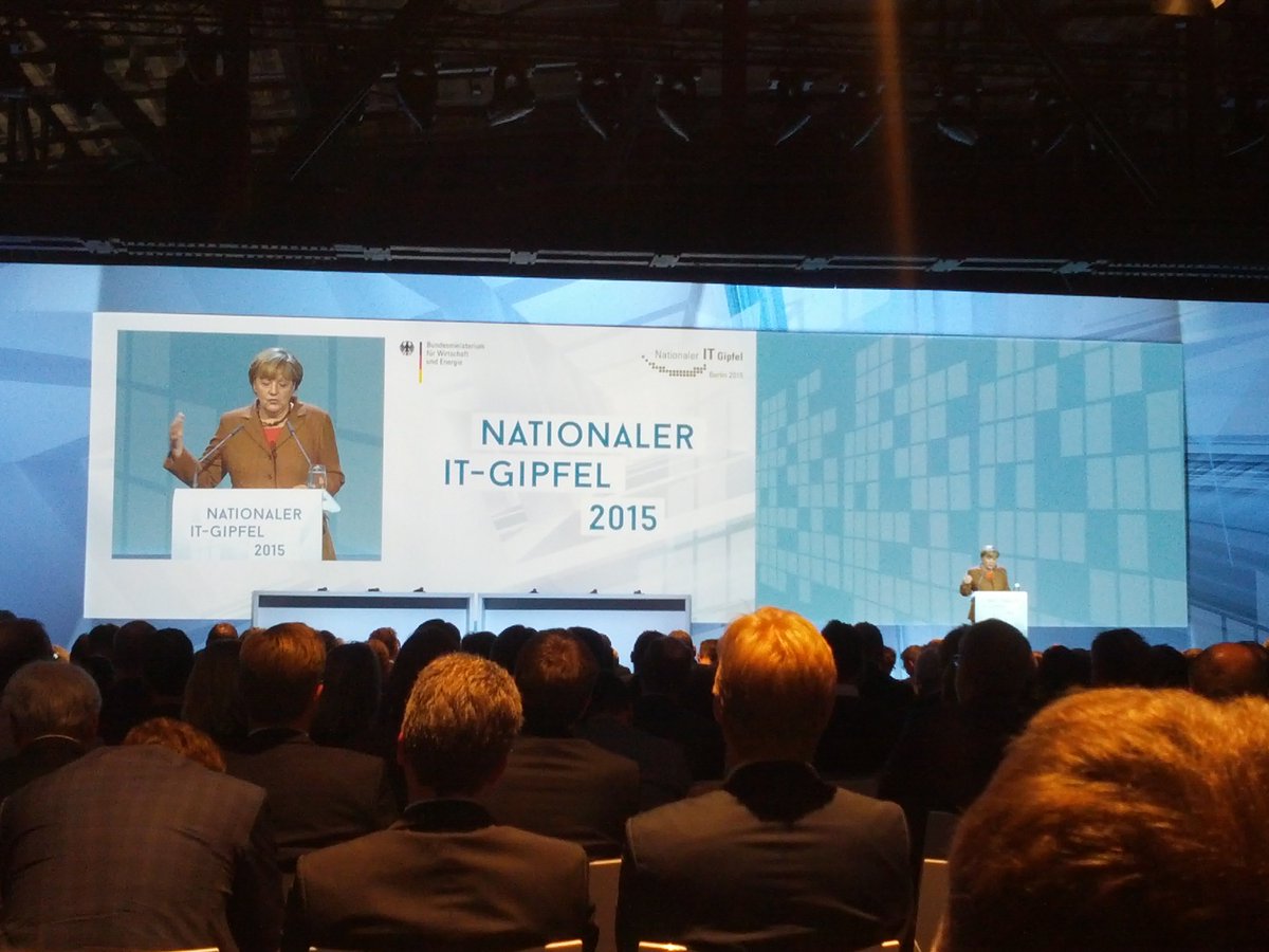mariobehling's tweet photo. #Merkel sagt auf #itgipfel das #tmg ermöglicht #offenenetze. Welche Erfahrung macht die #Freifunk-Community? https://t.co/n1t66QHNkU