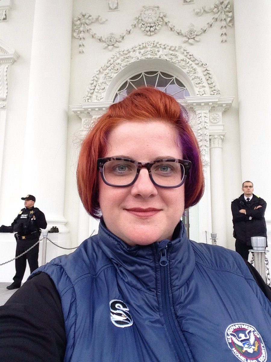 DrJessBW's tweet photo. @Stockton_edu @DrJessBW #AtTheWH #CRIM3320 #CRIM2114 #GSS1071 https://t.co/DJIea9DtGj