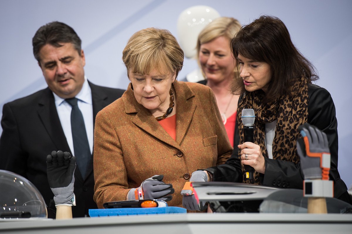 Steffen Seibert tweet media