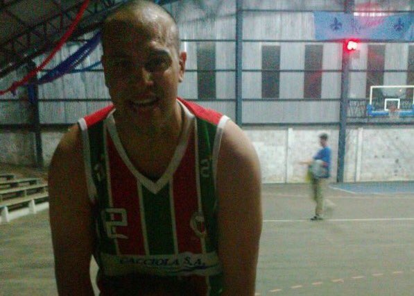 Y me bailaste hasta el amanecer, cuando desperté te quería llamar, y ahora me dices que borro Castell